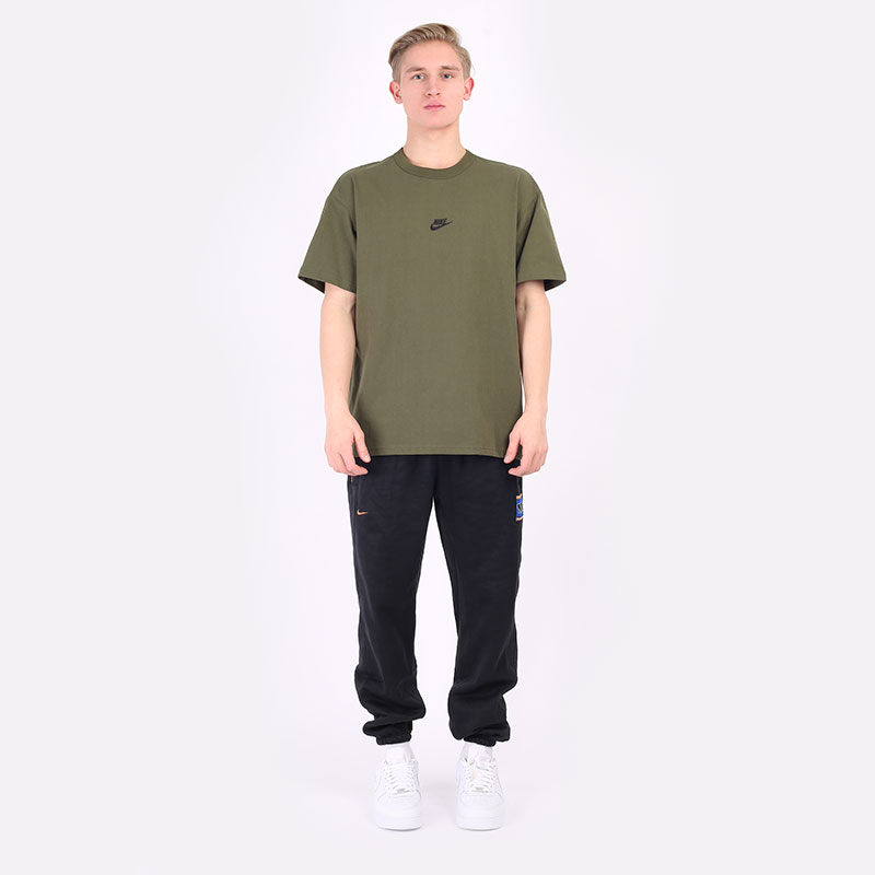 Nike essential shirt best sale